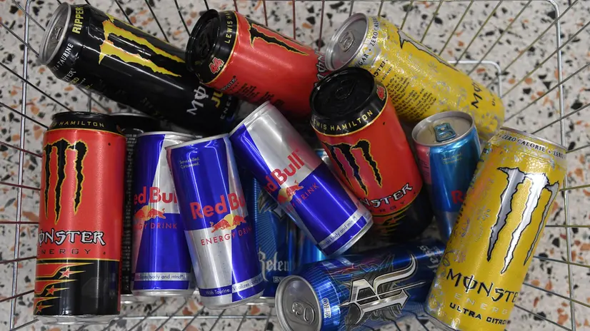 epa06983868 Energy drinks at a supermarket in London, Britain, 30 August 2018. According to reports, British government is considering to ban high caffeine energy drinks for anybody under 18 years of age over health concerns. EPA/ANDY RAIN