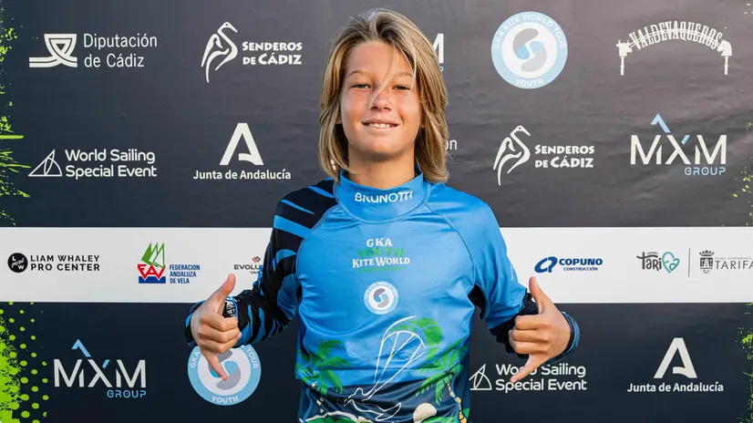 Tommaso Lazzari è campione del mondo under 14 di kitesurf