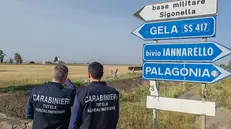 Carabinieri del reparto Tutela agroalimentare di Messina sequestrato beni per 441mila euro nell'ambito di un'inchiesta su una presunta truffa ai danni della Comunità Europea che coinvolge un'azienda agricola che, secondo la tesi dell'accusa, aveva dichiarato la concessione sull'area della base militare dell'aeroporto militare di Sigonella, 22 maggio 2024. Il provvedimento è stato emesso dal Tribunale di Catania su richiesta della Procura Europea di Palermo. ANSA/US CARABINIERI +++ NPK +++ NO SALES, EDITORIAL USE ONLY +++