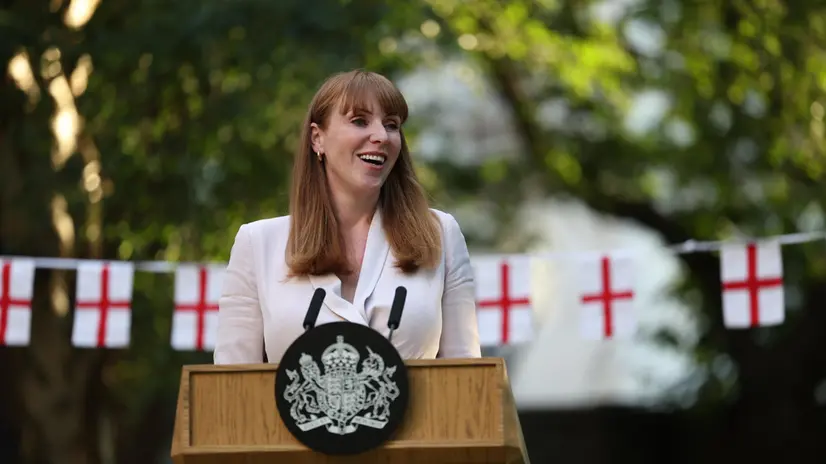 epa12269207 Britain's Deputy Prime Minister Angela Rayner addresses a reception for the UEFA Women's EURO 2025 winners England in the garden at 10 Downing Street in London, Britain, 28 July 2025. England won the 2025 UEFA Women's EURO on 27 July in Swizterland. EPA/ANDY RAIN / POOL