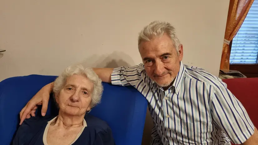 Reginaldo Zaltieri con la madre - © www.giornaledibrescia.it