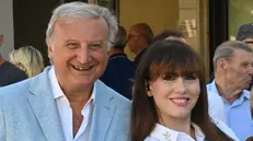 I conduttori Marco Recalcati ed Elisabetta Del Medico - © www.giornaledibrescia.it