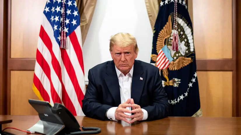 epa08721426 A handout photo released by the White House shows US President Donald J. Trump during a phone call with US Vice President Mike Pence, Secretary of State Mike Pompeo, and Chairman of the Joint Chiefs of Staff Gen. Mark Milley, from his conference room at Walter Reed National Military Medical Center in Bethesda, Maryland, USA, 04 October 2020. EPA/THE WHITE HOUSE / TIA DUFOUR / HANDOUT EDITORIAL USE ONLY, NO SALES HANDOUT EDITORIAL USE ONLY/NO SALES