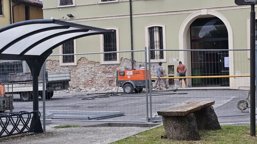 Al via la riqualificazione del municipio a Borgosatollo