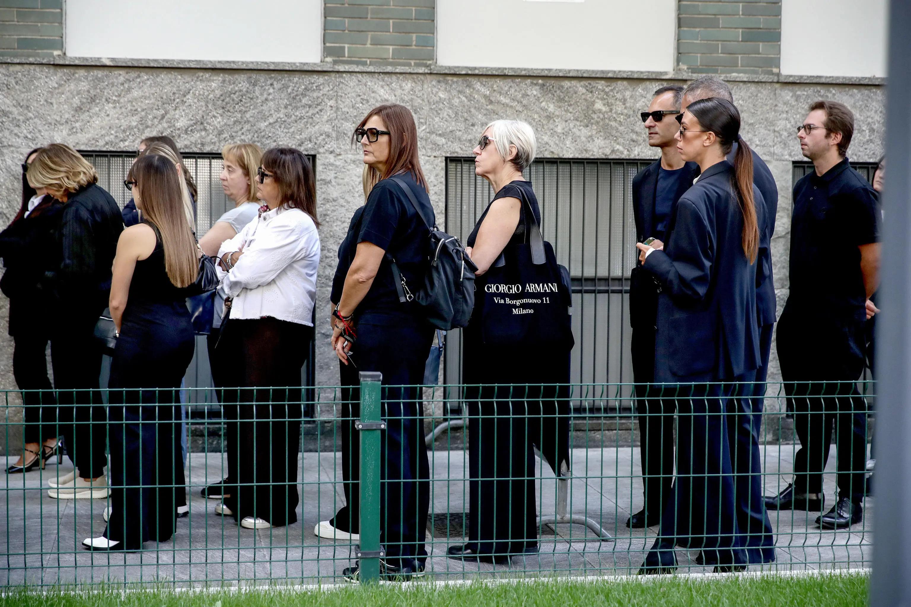 La camera ardente per l'ultimo saluto a Giorgio Armani