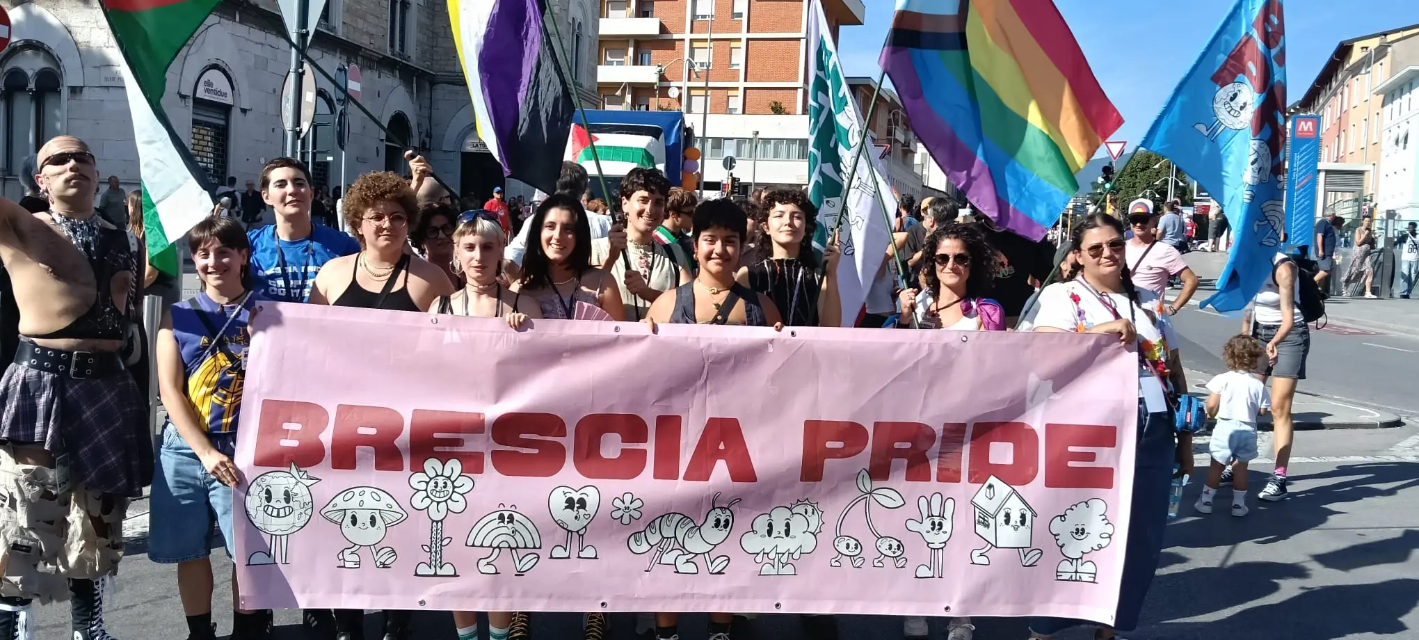 Anche i sindaci e altri amministratori locali hanno partecipato al Brescia Pride