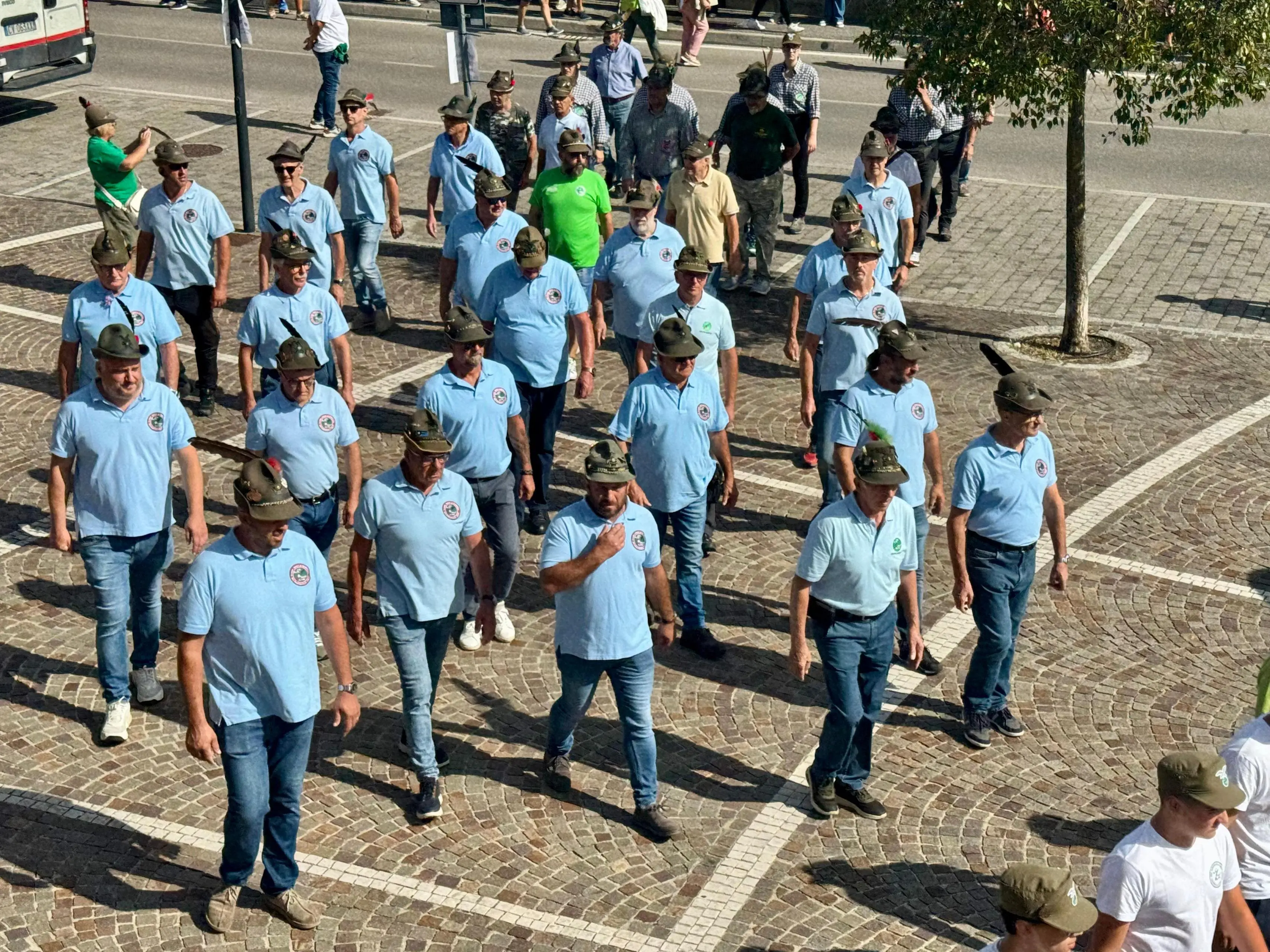 L'Adunata sezionale della Monte Suello a Manerba