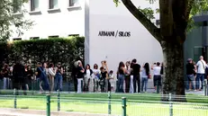 In migliaia per l'ultimo saluto a Giorgio Armani - Ansa © www.giornaledibrescia.it