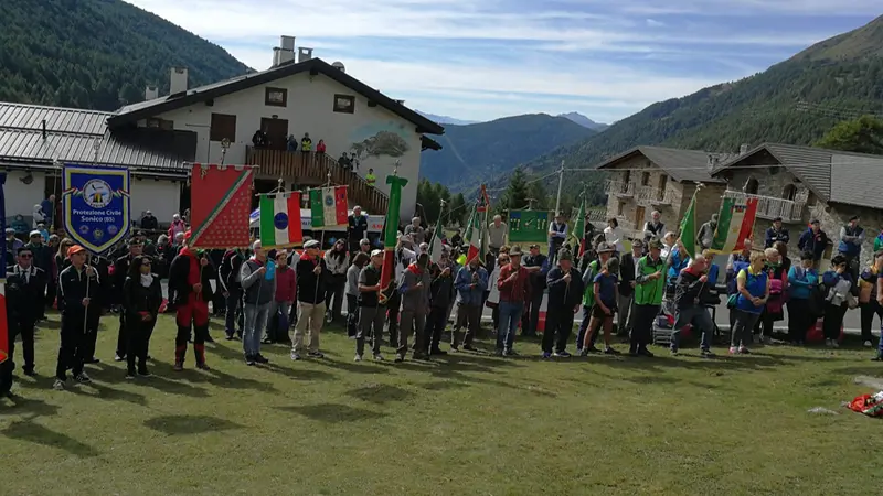 Sul Mortirolo l'iniziativa delle Fiamme Verdi - © www.giornaledibrescia.it
