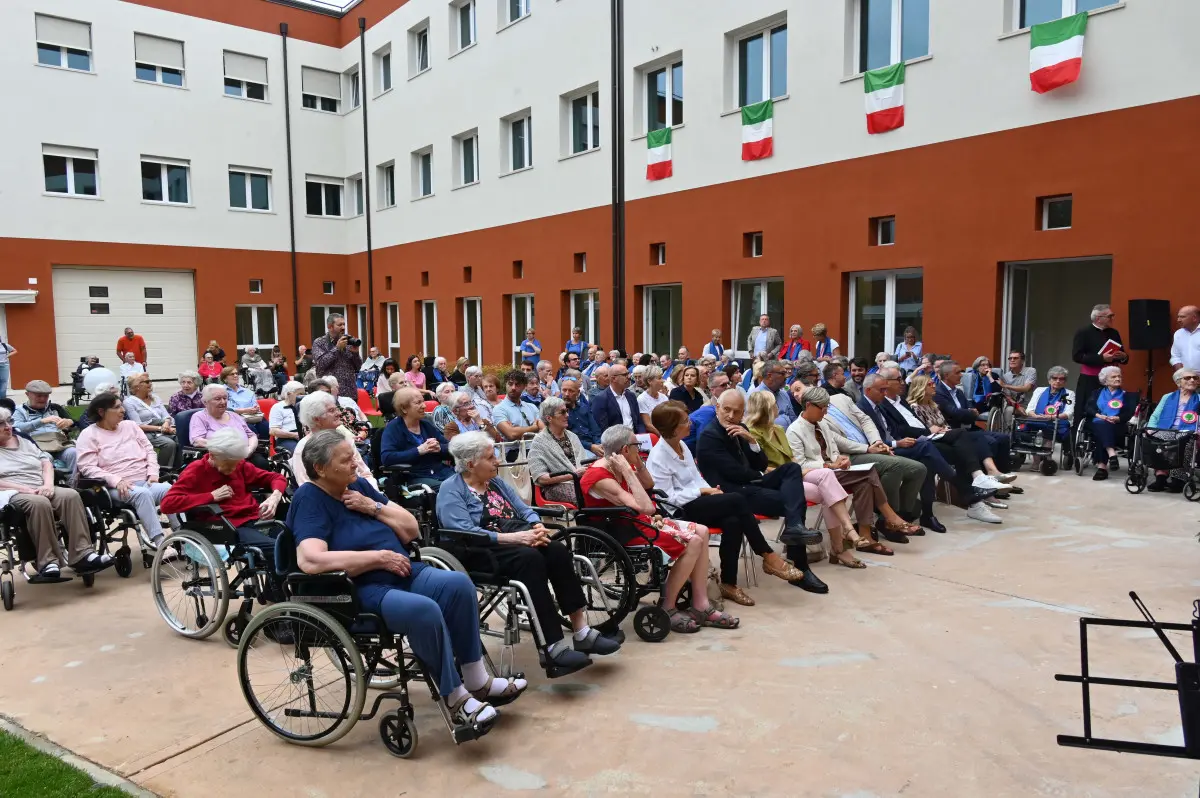 La presentazione dei lavori di riqualificazione delle Rsa Luzzago e Feroldi