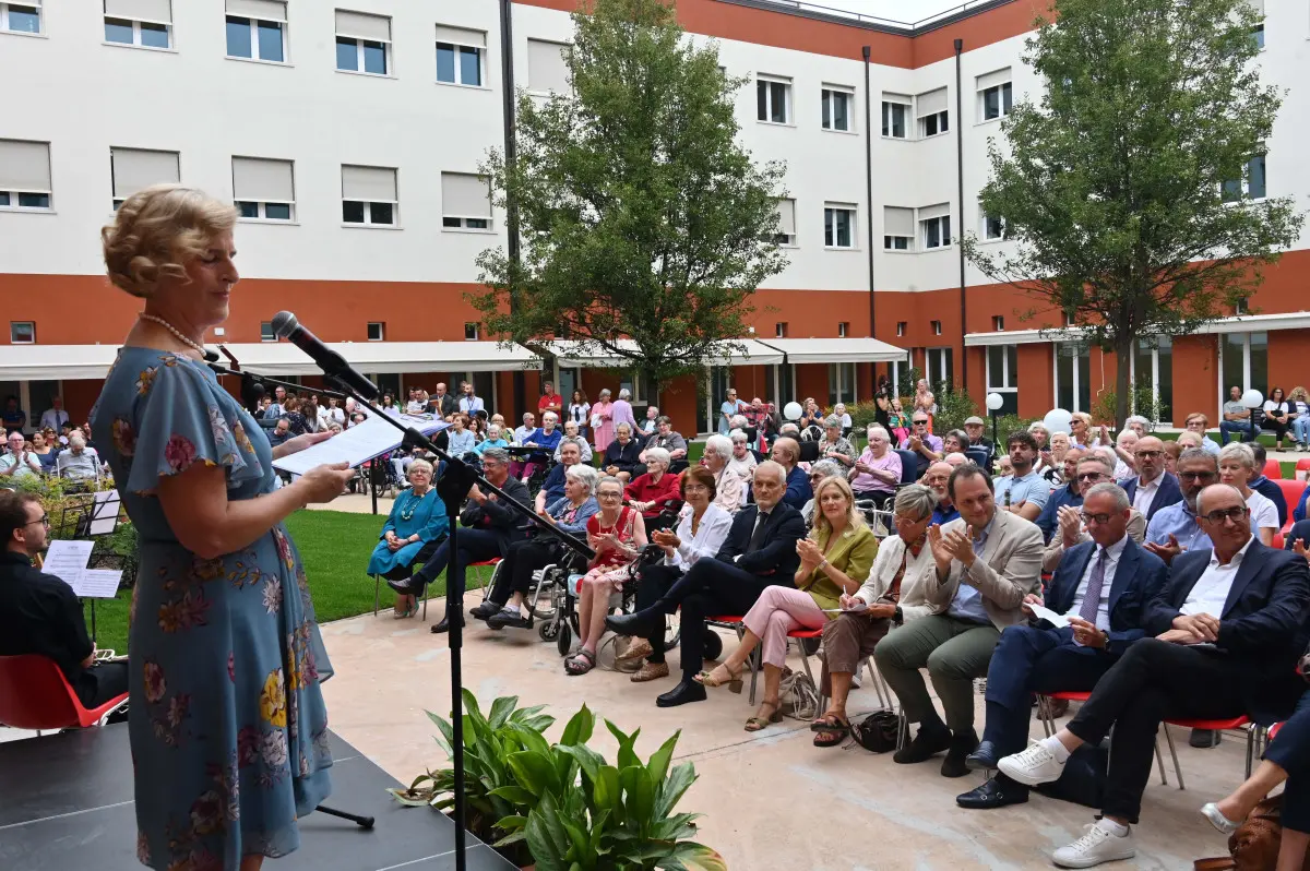 La presentazione dei lavori di riqualificazione delle Rsa Luzzago e Feroldi