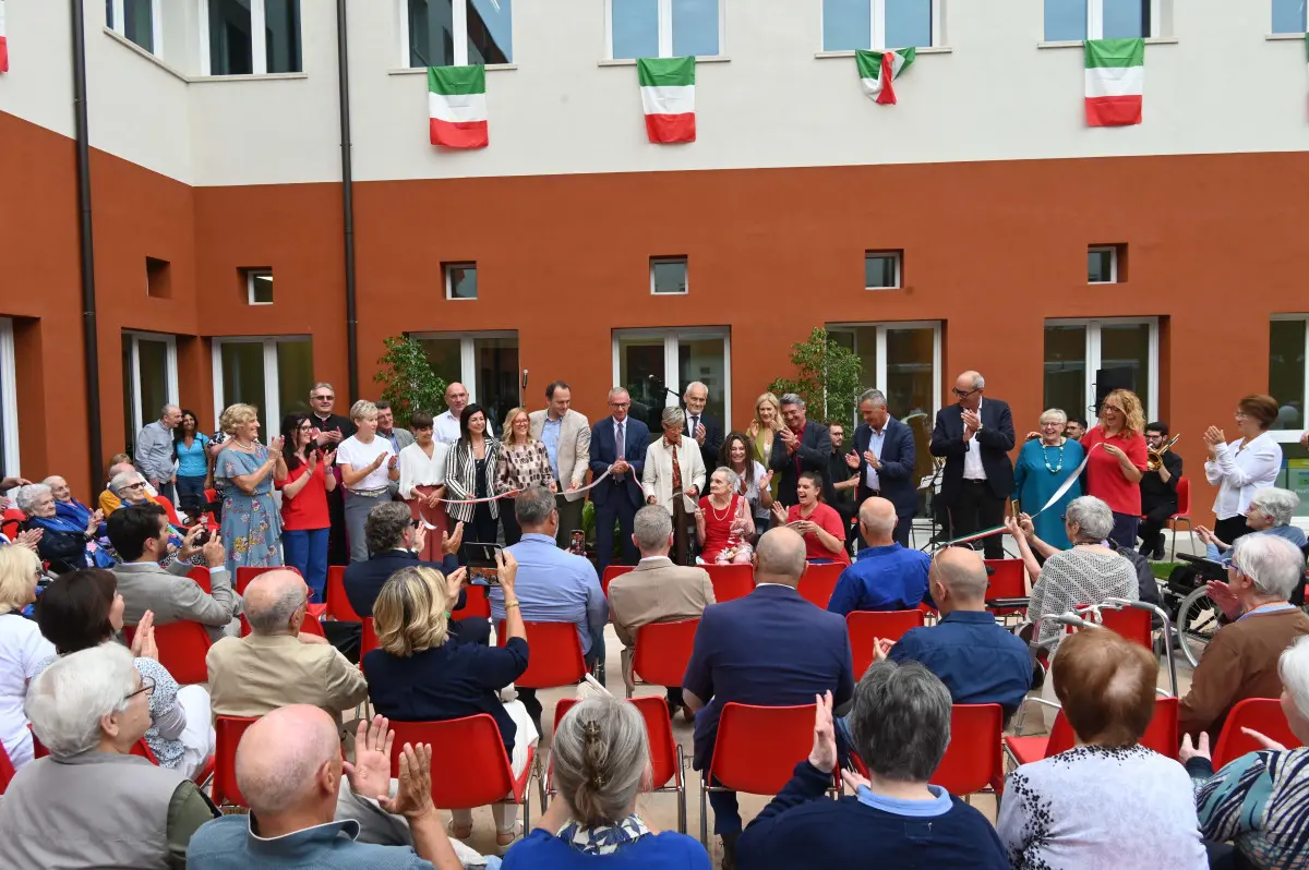 La presentazione dei lavori di riqualificazione delle Rsa Luzzago e Feroldi