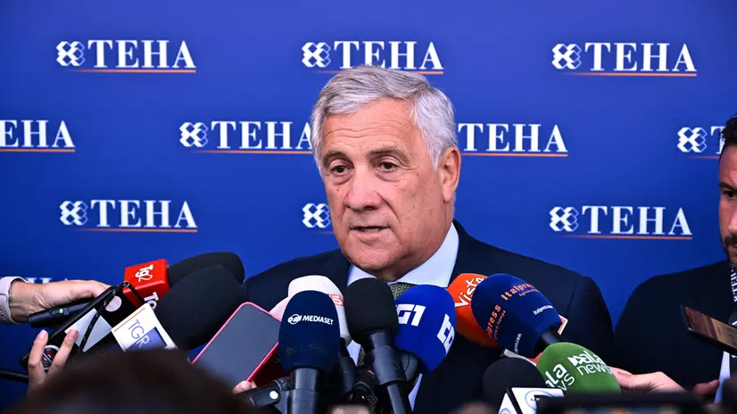 epa12355293 Italian Deputy Prime Minister and Foreign Minister Antonio Tajani speaks to the media on the first day of the 51st TEHA Forum in Cernobbio, Italy, 05 September 2025. EPA/MICHELE MARAVIGLIA