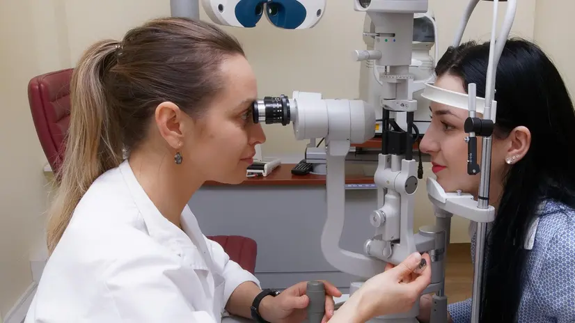 Il 53% delle visite oculiste viene erogato dal servizio pubblico