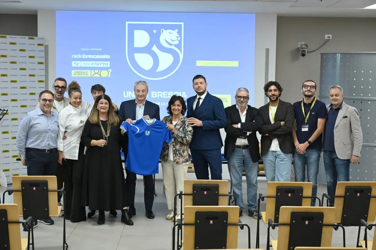 SPORT SALA LIBRETTI INCONTRO CON GIUSEPPE PASINI UNION BRESCIA NELLA FOTO MOMENTI DELL'INCONTRO GIUSEPPE PASINI 10/09/2025 newreporter©favretto