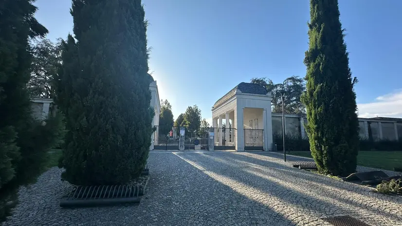Il cimitero di Manerbio - © www.giornaledibrescia.it