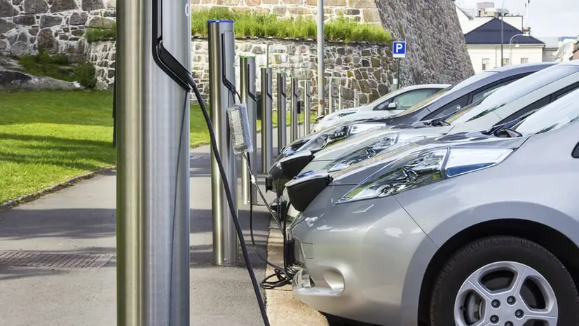 Si attende la pubblicazione della piattaforma per accedere agli incentivi per l'acquisto di auto elettriche © www.giornaledibrescia.it