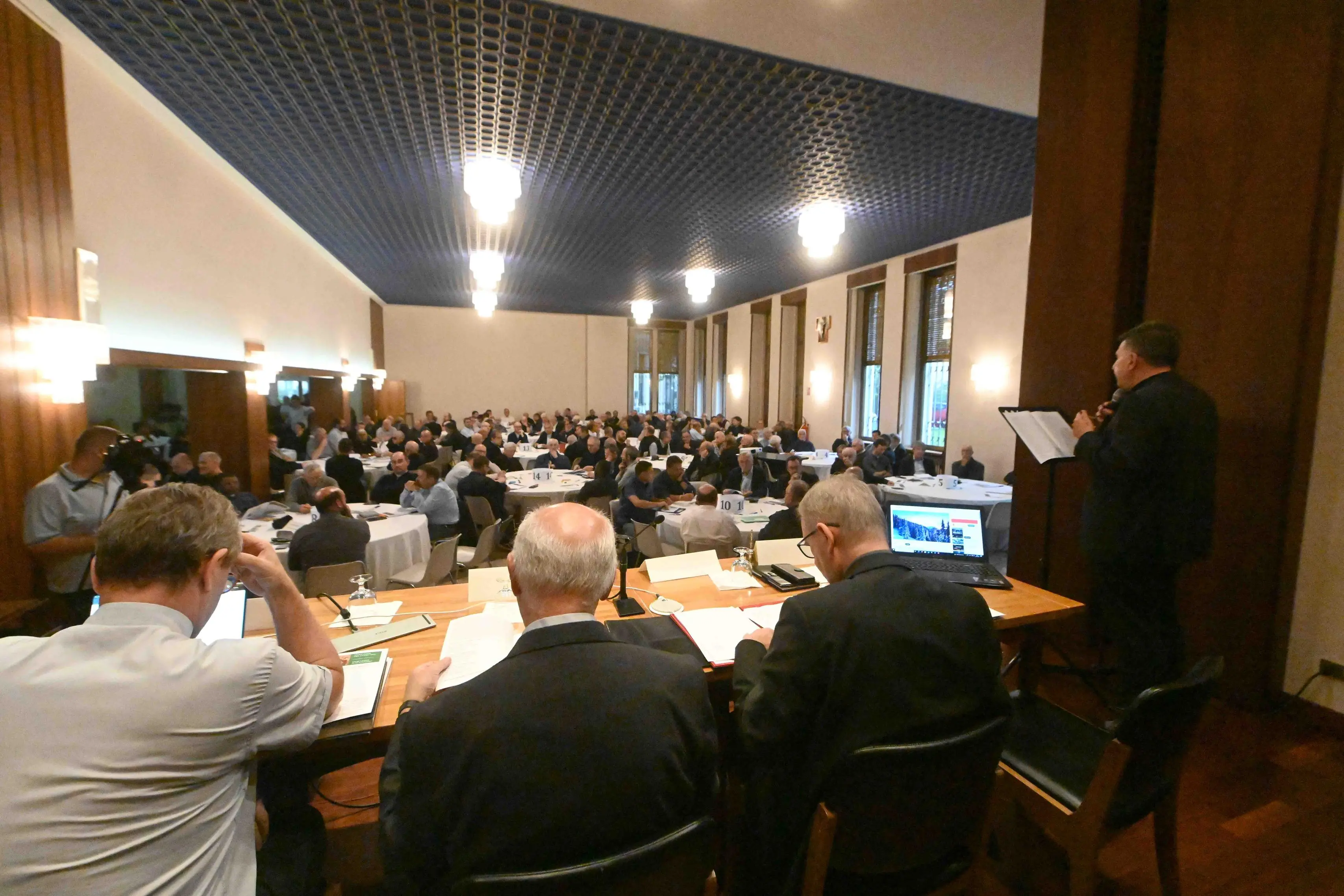Il secondo giorno del convegno del clero
