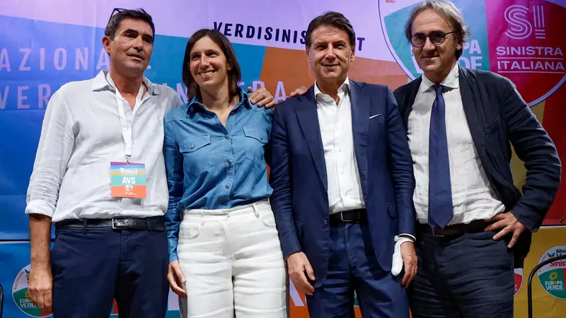 Da sinistra, Nicola Fratoianni (Avs), Elly Schlein (Pd), Giuseppe Conte (M5S) e Angelo Bonelli (Avs) - Foto Ansa © www.giornaledibrescia.it
