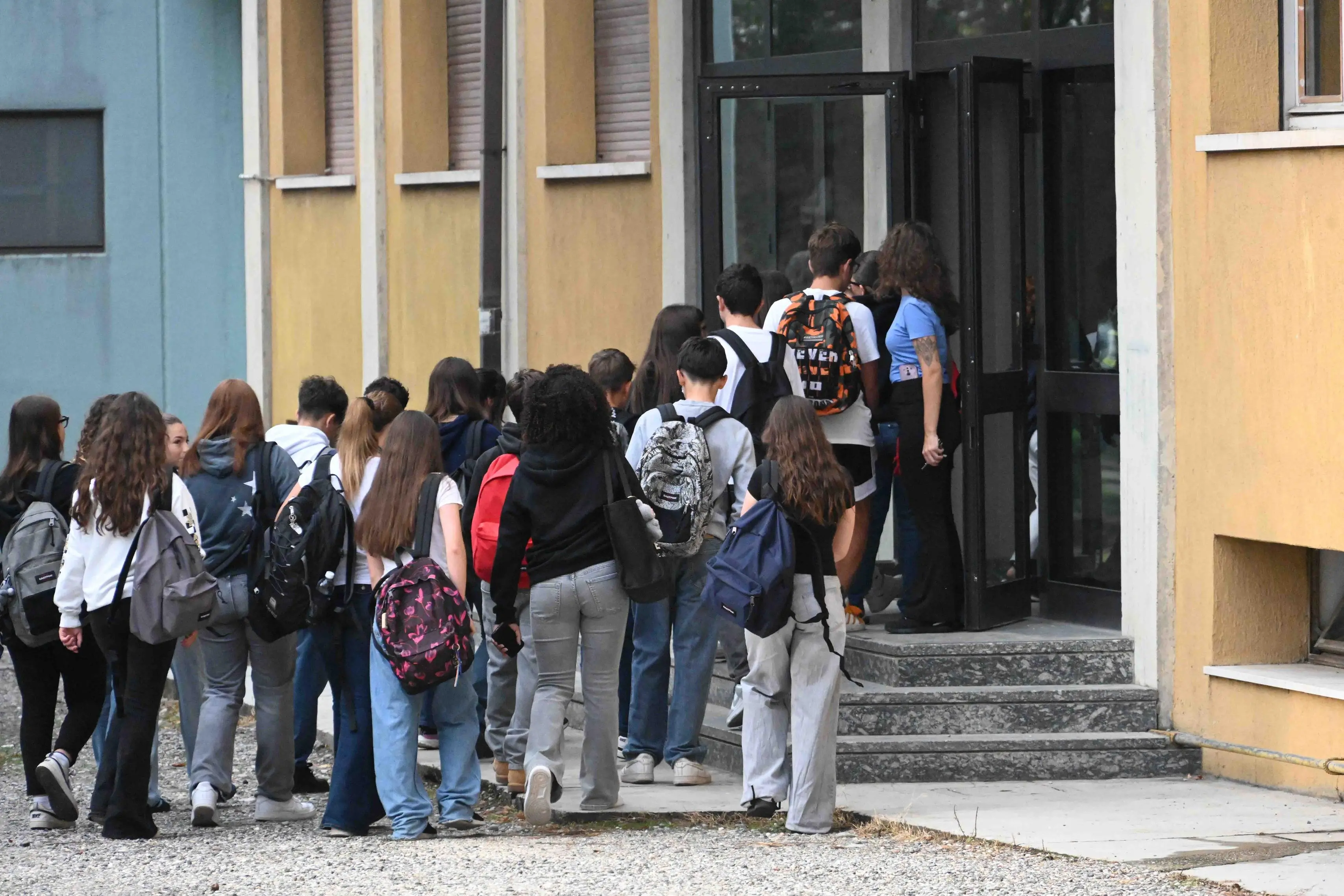 Scuola, il primo giorno all'istituto Pastori