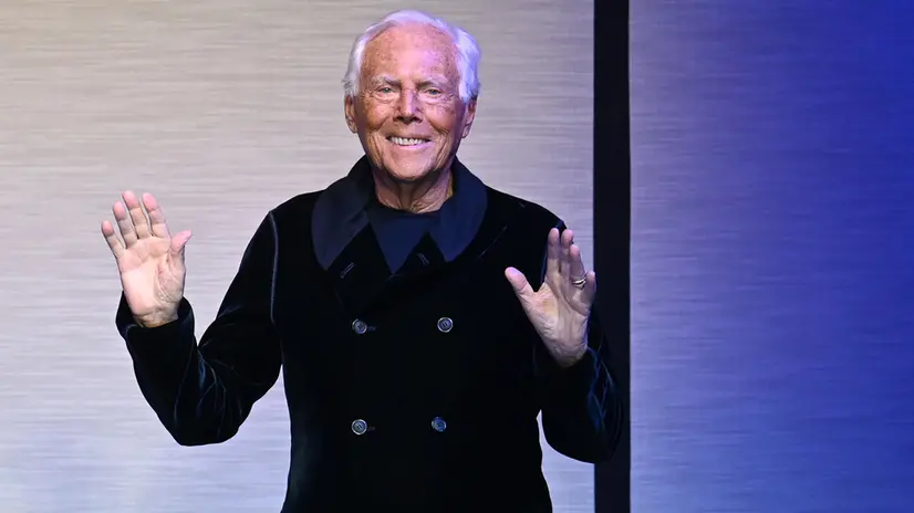 Italian designer Giorgio Armani greets the audience at the end of the presentartion of his Giorgio Armanin Fall/Winter 2025/2026 collection during the Milan Fashion Week, in Milan, Italy, 20 January 2025. The Milan Fashion Week, runs from 17 to 21 January 2025. ANSA/DANIEL DAL ZENNARO
