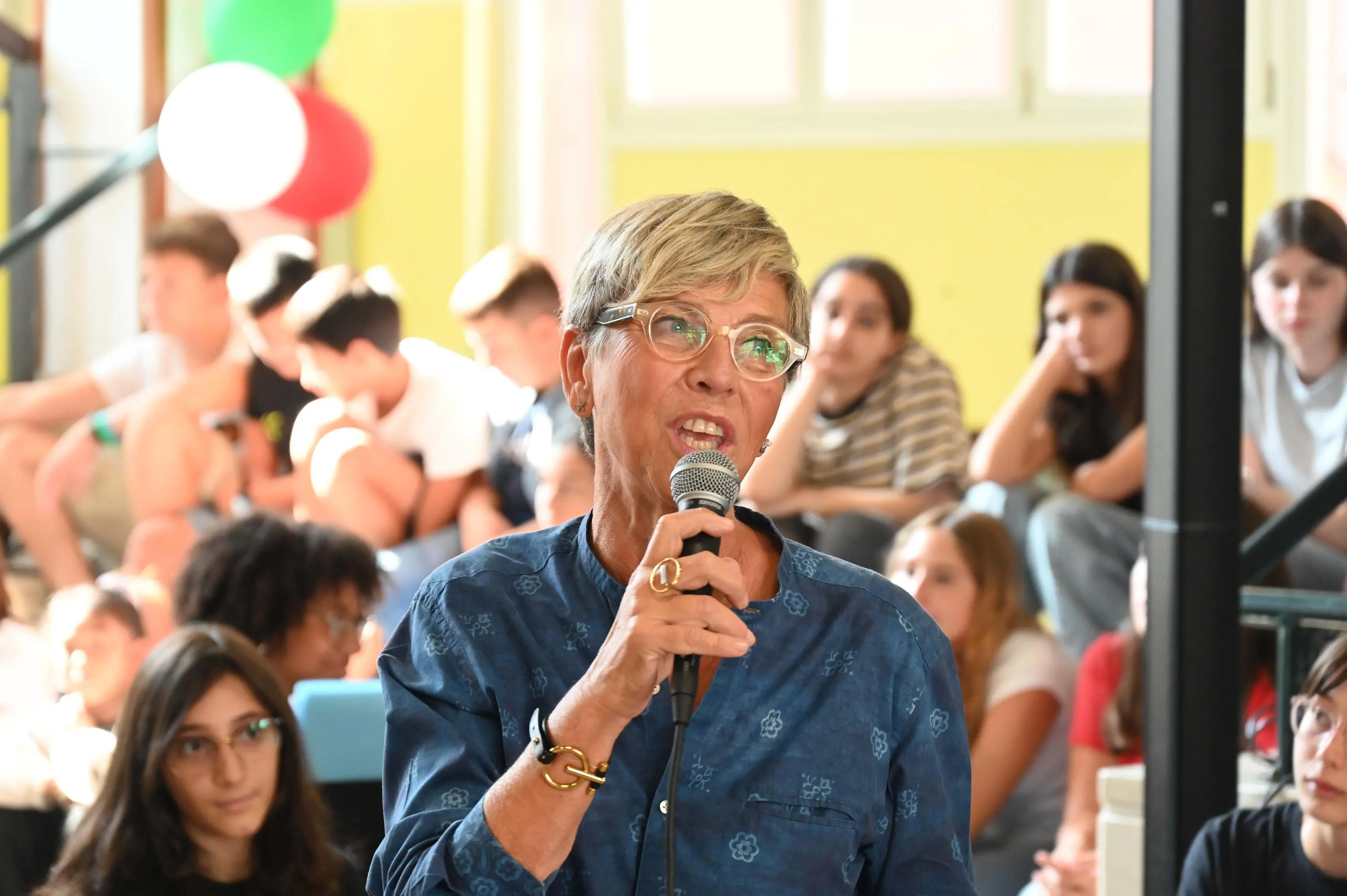 Il primo giorno di scuola all'istituto comprensivo di viale Piave a Brescia