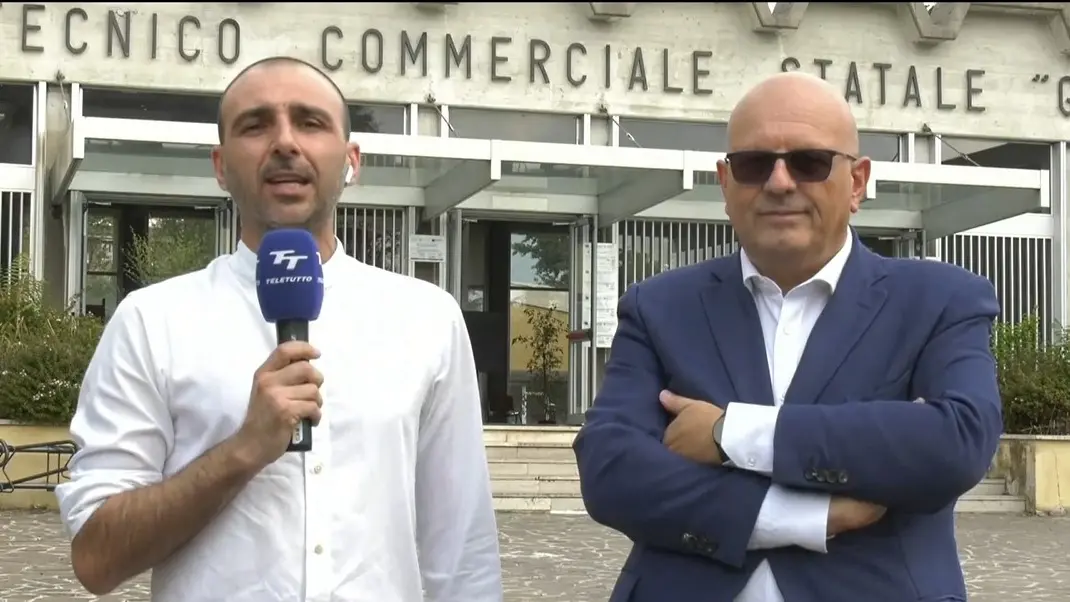 Ritorno a scuola, l'intervista al dirigente dell'Abba-Ballini ...