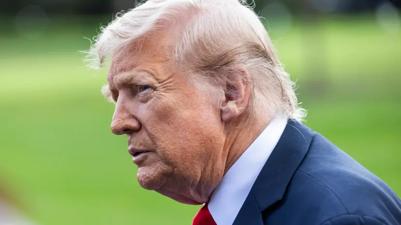 epa12370220 US President Donald Trump speaks to reporters about the murder of Turning Point founder Charlie Kirk as he leaves the White House for New York City in Washington, DC, USA, 11 September 2025. Trump said law enforcement was making ‘big progress’ towards finding the killer. EPA/JIM LO SCALZO