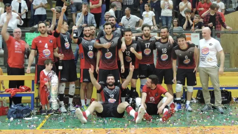 La festa per la promozione in B del 2018 - © www.giornaledibrescia.it