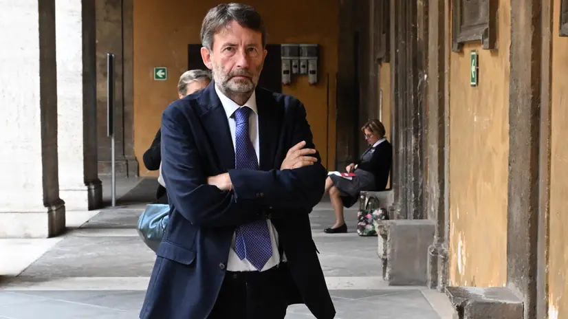 Il presidente Dario Franceschini, nel Chiostro di Sant'Ivo alla Sapienza, prima della riunione della giunta immunità del Senato per il caso Sangiuliano-Boccia, a Roma, 29 ottobre 2024. ANSA/MAURIZIO BRAMBATTI