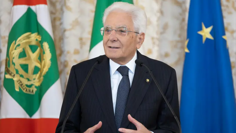 Il Presidente Sergio Mattarella in occasione dell'incontro con i finalisti e la giuria del Premio "Le Maschere del Teatro Italiano" (foto di Francesco Ammendola - Ufficio per la Stampa e la Comunicazione della Presidenza della Repubblica)