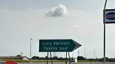 Agente di P.S. travolto a posto di blocco.