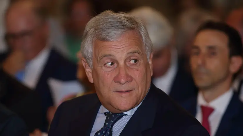 Il ministro degli Esteri Antonio Tajani partecipa alla prima celebrazione pubblica del Vescovo di Frosinone-Veroli-Ferentino Santo Marciano' nella Basilica Concattedrale di Ferentino, 14 settembre 2025. ANSA / ANTONIO NARDELLI