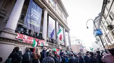 Il blitz degli studenti nel Museo Nazionale del Cinema alla Mole Antonelliana durante la manifestazione pro Palestina e contro la politica sulla scuola del governo italiano, Torino, 15 novembre 2024. ANSA/TINO ROMANO