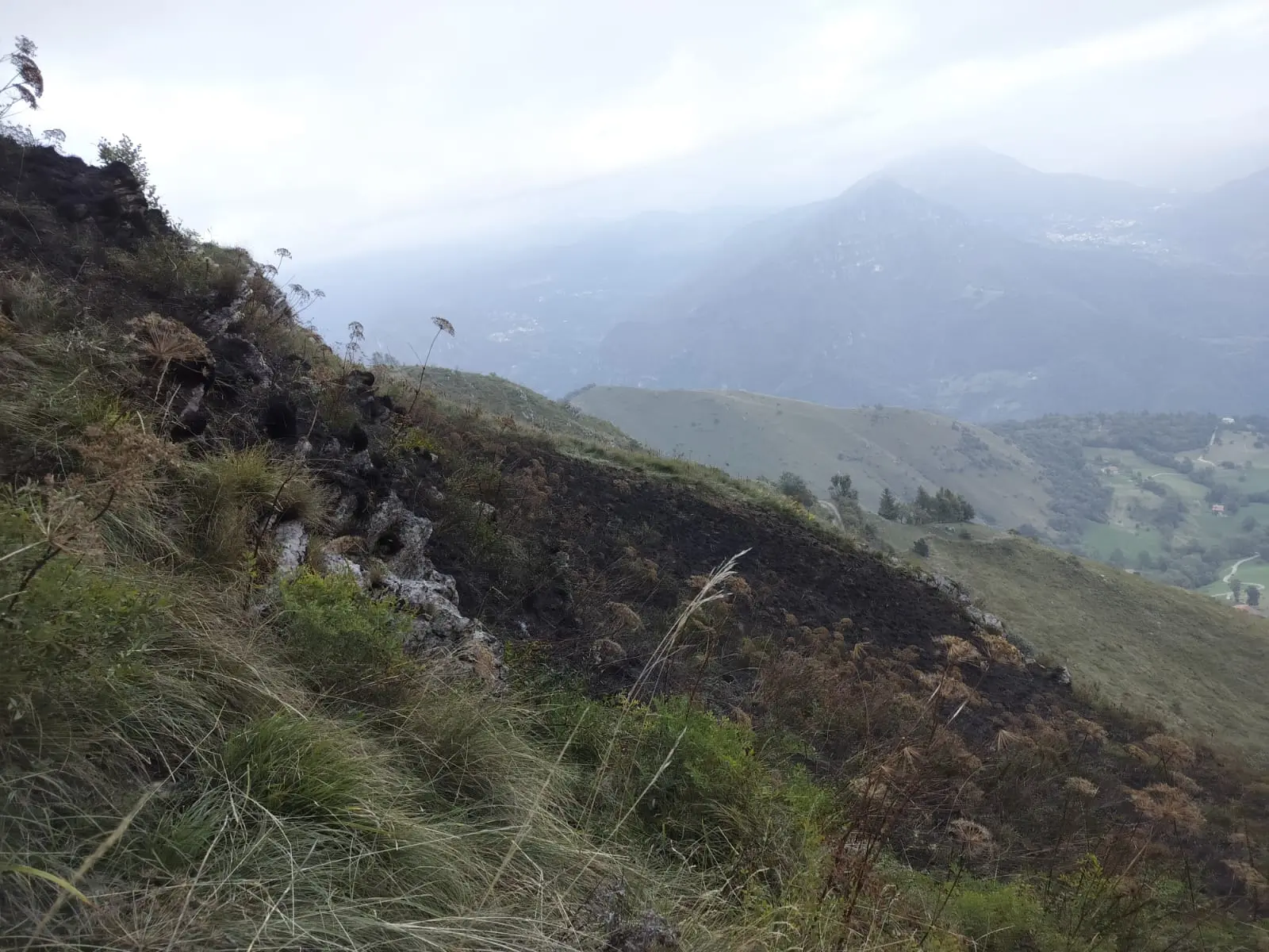 L'incendio in Valtrompia