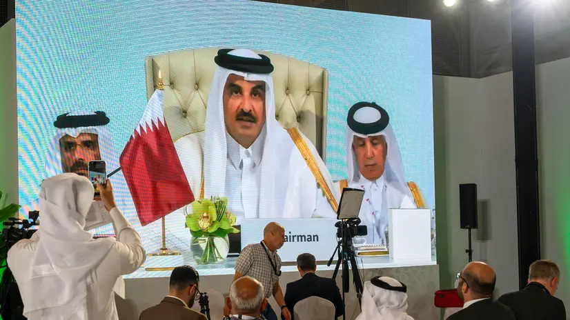 L'emiro del Qatar, Tamim bin Hamad Al Thani, durante il vertice di Doha - Foto Epa © www.giornaledibrescia.it