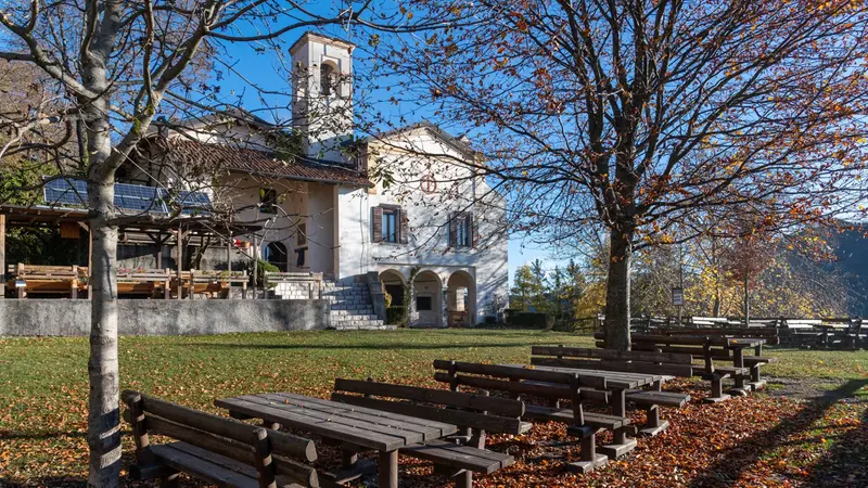 Il santuario di Sant'Emiliano sopra Sarezzo - © www.giornaledibrescia.it
