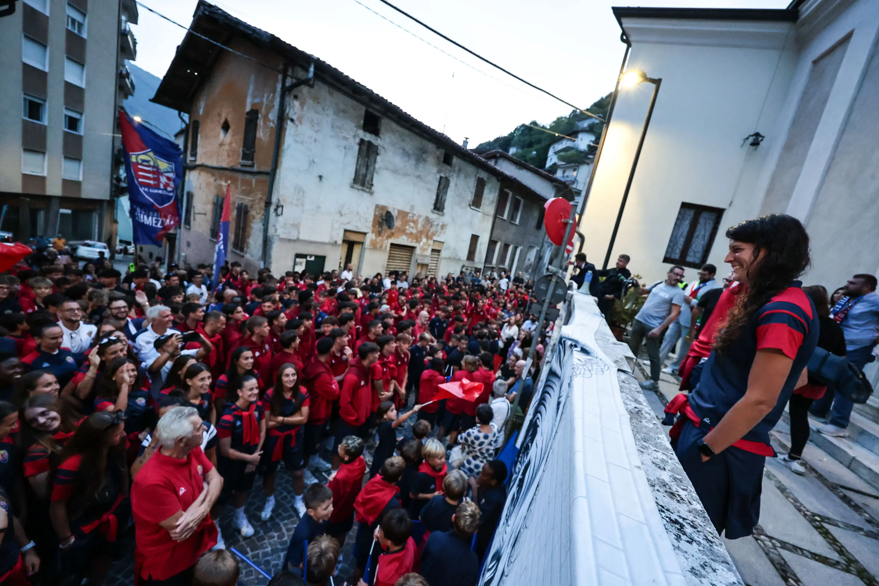 SPORT CALCIO SERIE C PRESENTAZIONE SQUADRA LUMEZZANE NELLA FOTO UN MOMENTO DELLA MARCIA 16-09-2025 Comincini@newreporter