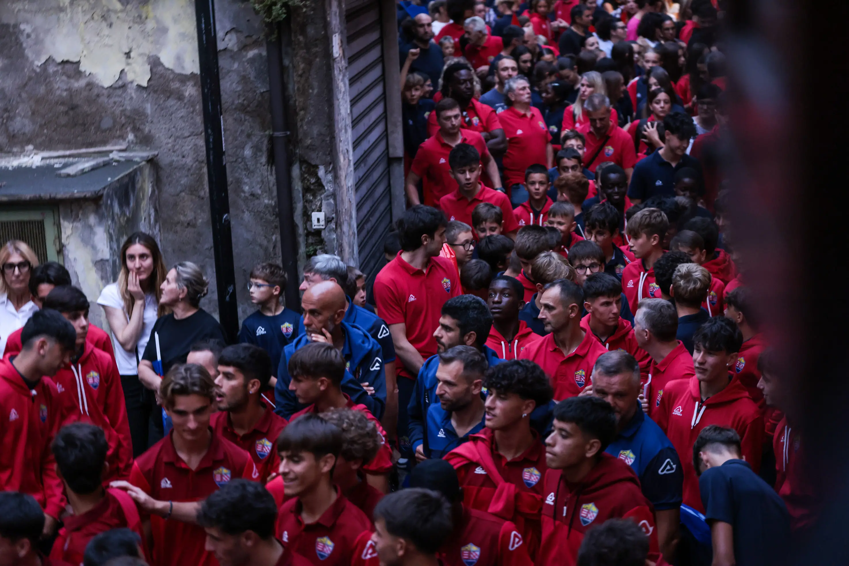 SPORT CALCIO SERIE C PRESENTAZIONE SQUADRA LUMEZZANE NELLA FOTO UN MOMENTO DELLA MARCIA 16-09-2025 Comincini@newreporter