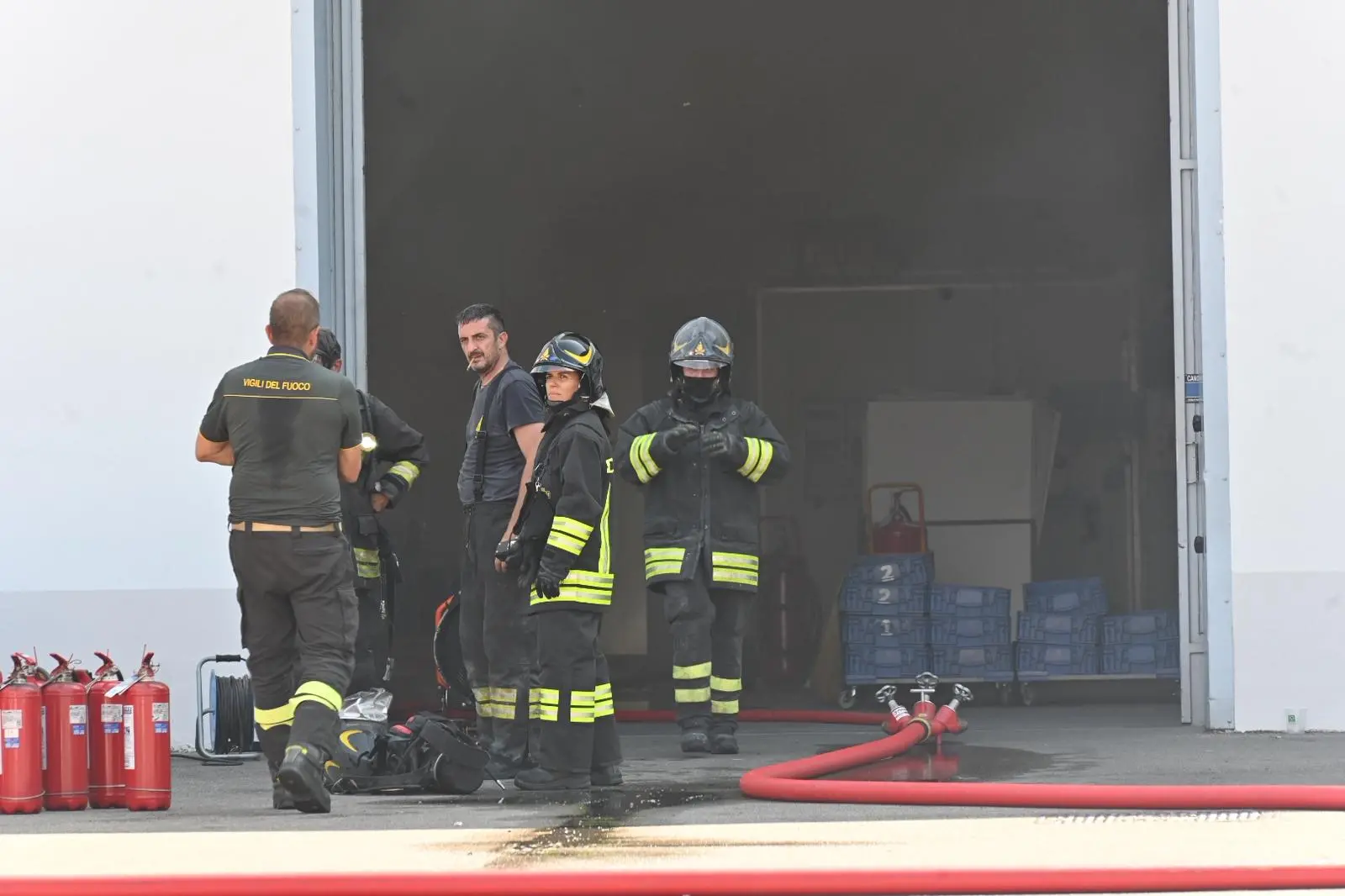 L'intervento dei Vigili del fuoco all'azienda Baumann