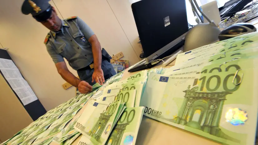 La Guardia di Finanza in prima linea nell'antiriciclaggio