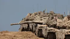 Una colonna di carri armati israeliani - Foto Ansa © www.giornaledibrescia.it