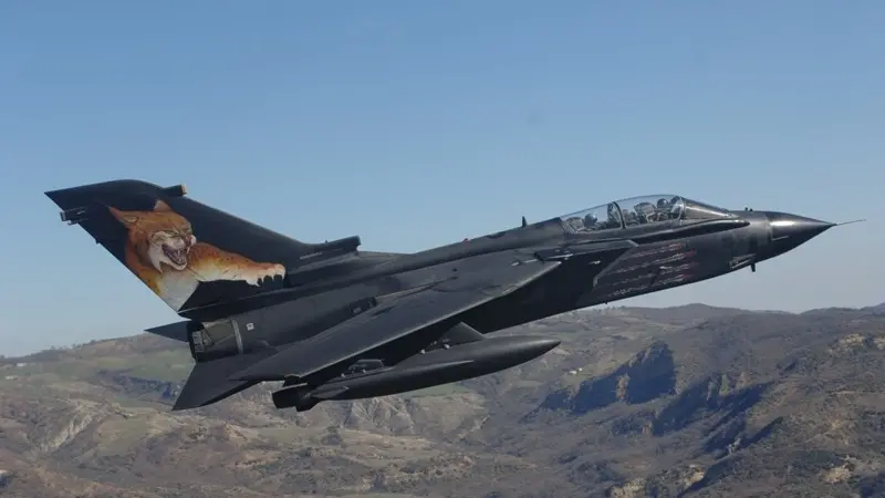 Un Tornado in uso alla base di Ghedi - © www.giornaledibrescia.it