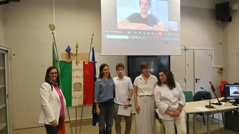 Al Calini la consegna delle borse di studio in ricordo di Giulia Minola - Foto Gabriele Strada/Neg © www.giornaledibrescia.it