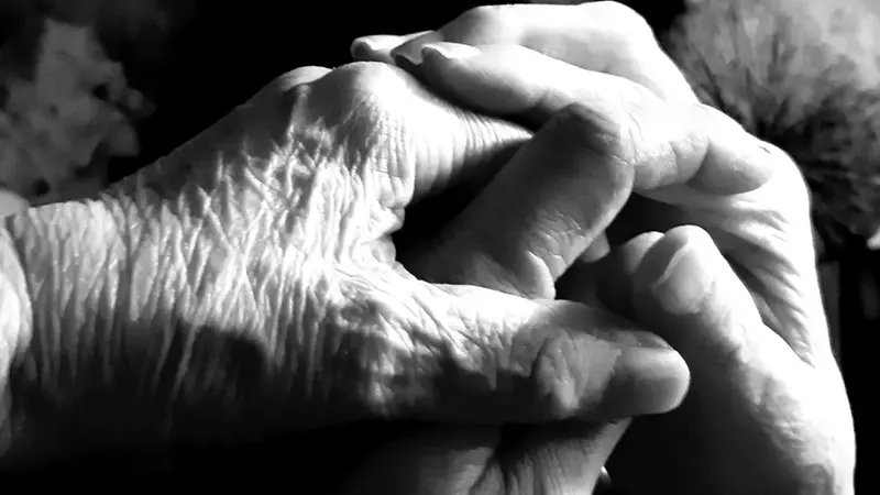 Marina, colpita dall’Alzheimer 12 anni fa, quando aveva 60anni