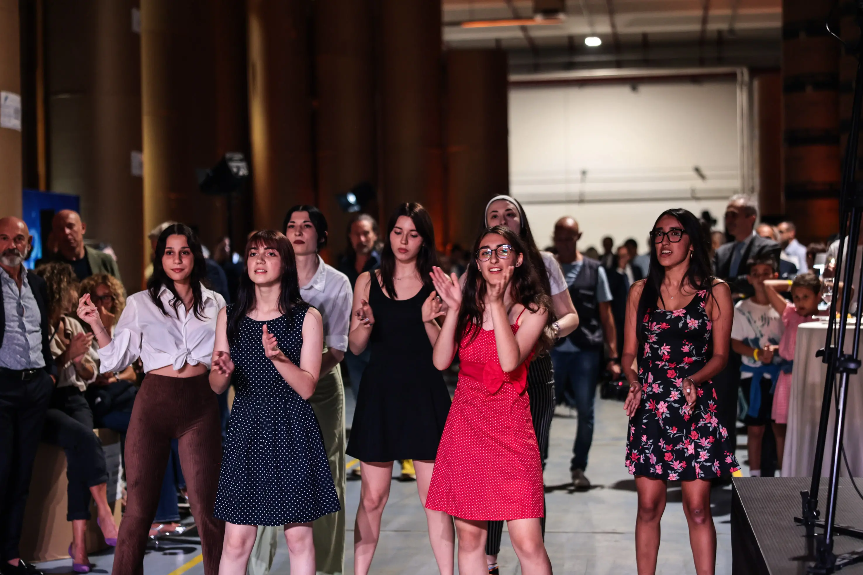 Spettacolo e festa alla Open Night di Editoriale Bresciana