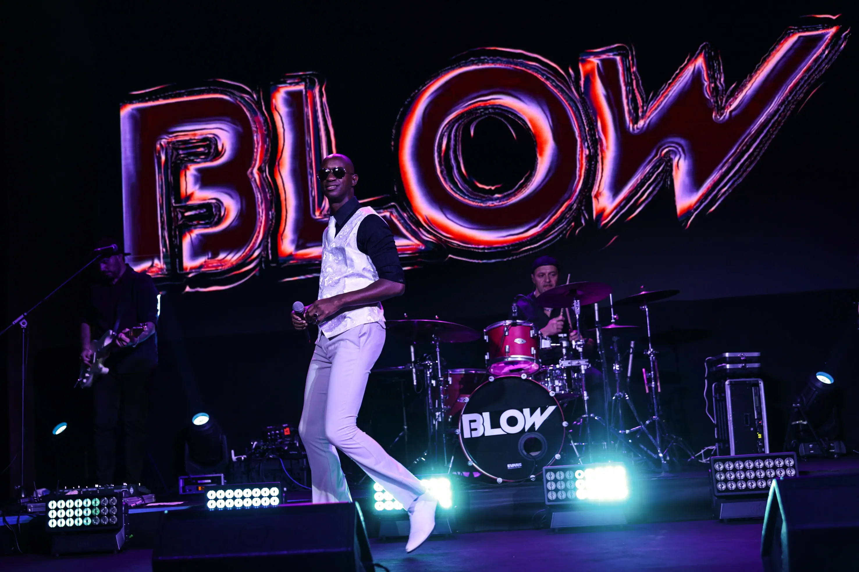 Spettacolo e festa alla Open Night di Editoriale Bresciana