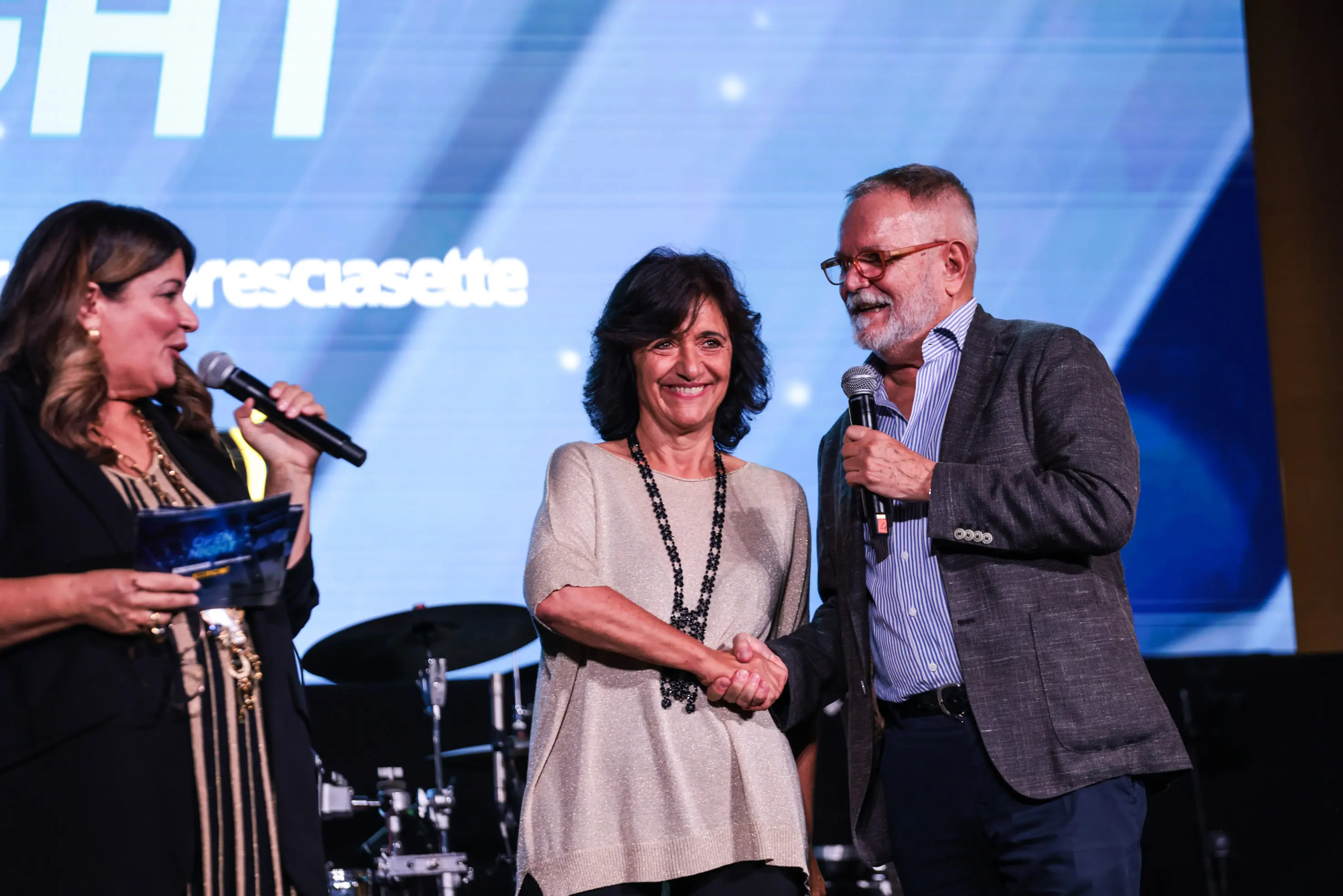 Open night, sul palco del Centro stampa quotidiani di Erbusco