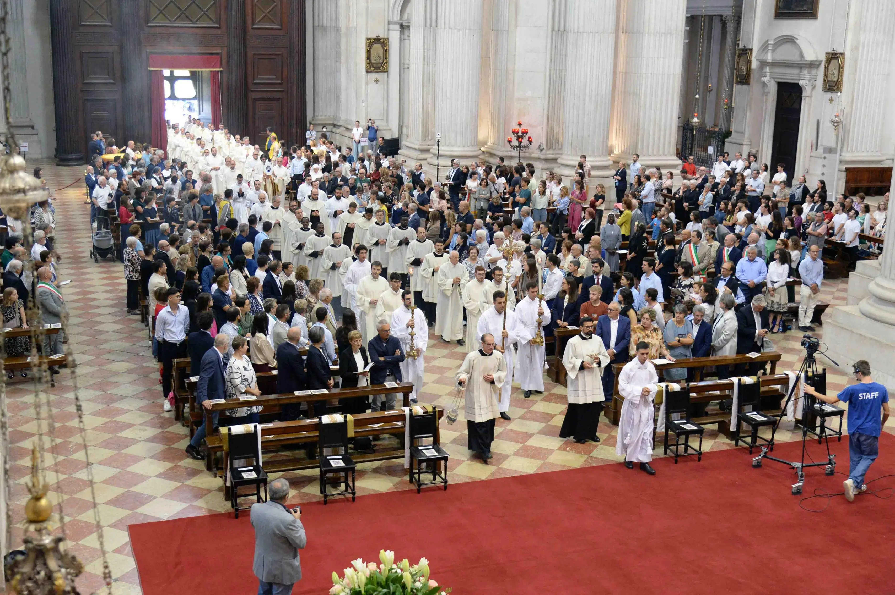 Le ordinazioni diaconali in Duomo