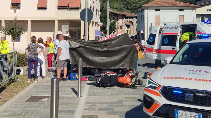Incidente tra un'auto e una moto ad Artogne - © www.giornaledibrescia.it